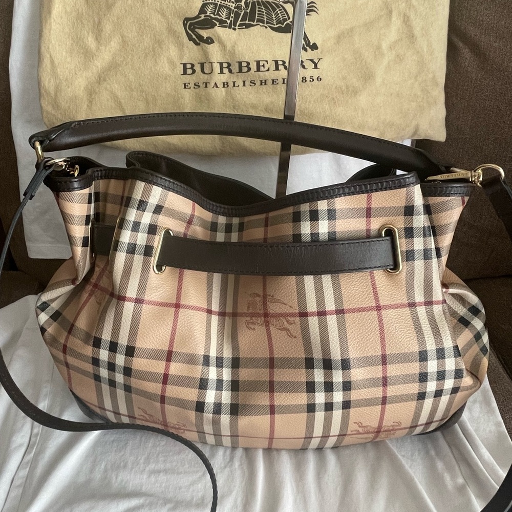💯 Authentic Burberry Haymarket Medium Check Willenmore Hobo - Great Condition - Picture 8 of 12